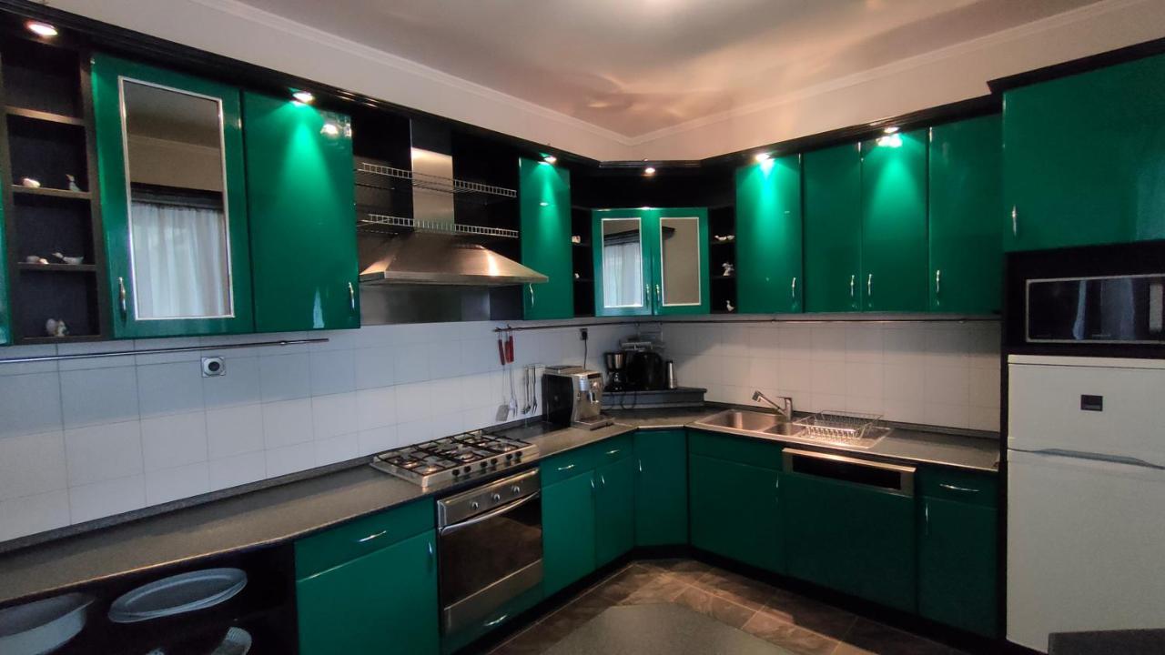 Nikolux Apartman Hajduszoboszlo Exterior photo